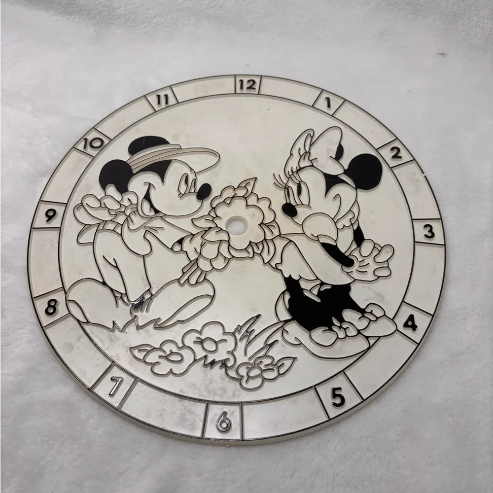 Clock - Picture 2 of 5